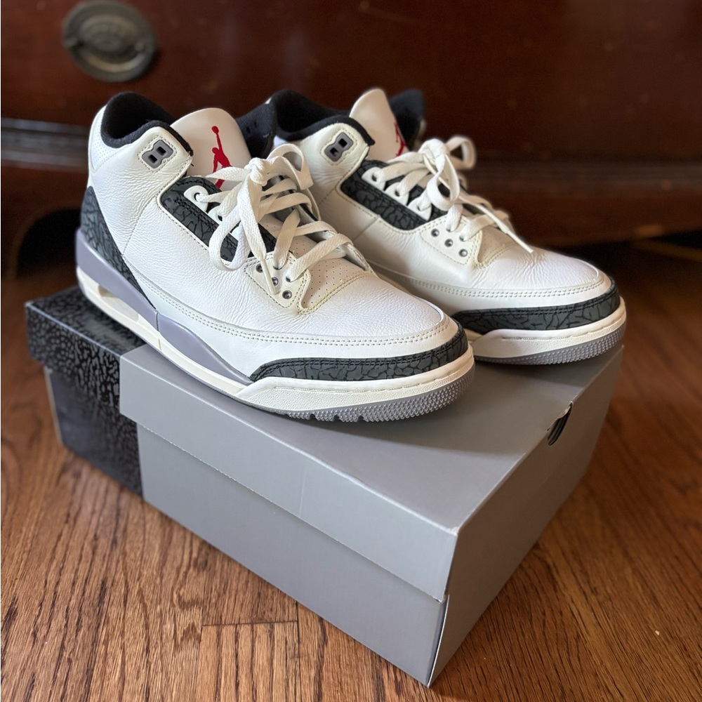 Nike Air Jordan 3 Retro Cement Grey Size 10